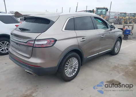 2019 Lincoln Nautilus Standard z USA, uszkodzony, nr VIN 2LMPJ6J96KBL42159